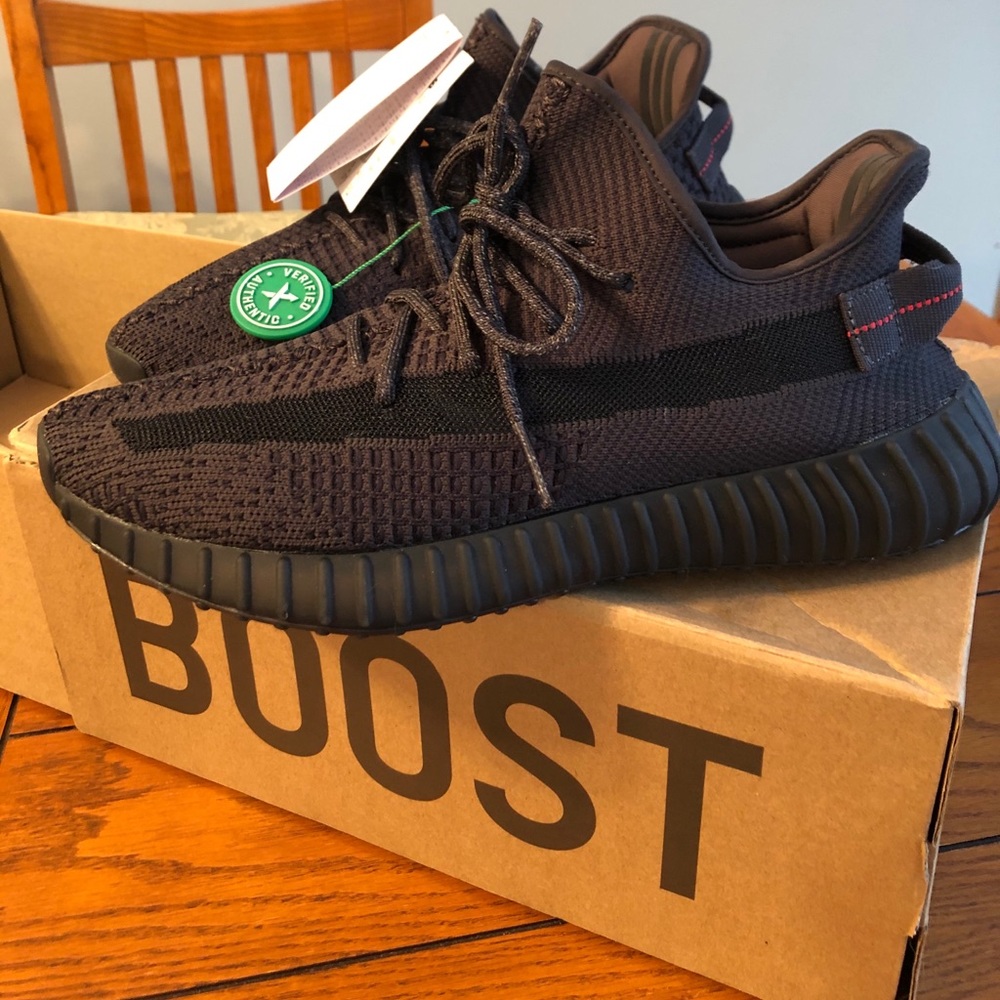 Yeezy Boost 350 V2 ‘Black Non-Reflective’